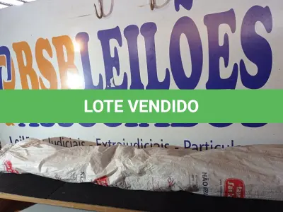 LOTE 037 - 01 - TAPETE MAVI 2 X 2,5M (NO ESTADO, NÃO SABEMOS SE FUNCIONA. LEILÃO NÃO TEM GARANTIA E NEM DEVOLUÇÃO, SUJEITO A POSSÍVEIS AVARIAS VISÍVEIS/OCULTAS E/OU AUSÊNCIA DE COMPONENTES)