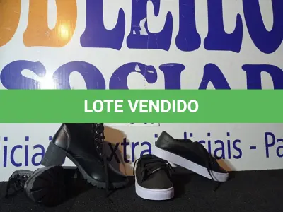 LOTE 032 - 02 – PARES DE CALÇADOS FEMININO Nº 37 (NO ESTADO, NÃO SABEMOS SE FUNCIONA. LEILÃO NÃO TEM GARANTIA E NEM DEVOLUÇÃO, SUJEITO A POSSÍVEIS AVARIAS VISÍVEIS/OCULTAS E/OU AUSÊNCIA DE COMPONENTES)