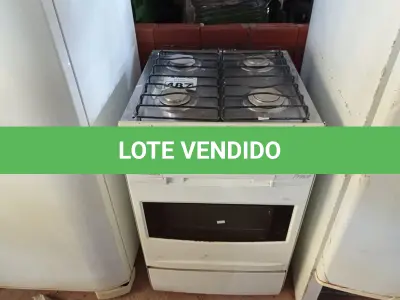 LOTE 487 - 01 FOGÃO A GÁS 04 BOCAS MARCA CONTINENTAL. (NO ESTADO) ATENÇÃO! FAZER A VISITAÇÃO ANTES DE ARREMATAR, NÃO SABEMOS SE FUNCIONA. LEILÃO NÃO TEM GARANTIA E NEM DEVOLUÇÃO, SUJEITO A POSSÍVEIS AVARIAS VISÍVEIS/OCULTAS E/OU AUSÊNCIA DE COMPONENTES.