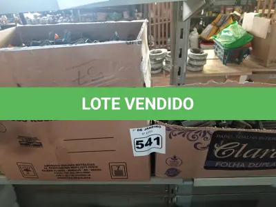 LOTE 541 - 01 LOTE COM VÁRIAS CUNHAS PARA ASSENTAMENTO DE PISOS. (NO ESTADO) ATENÇÃO! FAZER A VISITAÇÃO ANTES DE ARREMATAR, NÃO SABEMOS SE FUNCIONA. LEILÃO NÃO TEM GARANTIA E NEM DEVOLUÇÃO, SUJEITO A POSSÍVEIS AVARIAS VISÍVEIS/OCULTAS E/OU AUSÊNCIA DE COMPONENTES.