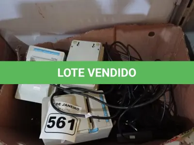 LOTE 561 - 03 IMPRESSORAS DE CUPOM E VÁRIAS FONTES MARCAS E MODELOS DIVERSOS. (NO ESTADO) ATENÇÃO! FAZER A VISITAÇÃO ANTES DE ARREMATAR, NÃO SABEMOS SE FUNCIONA. LEILÃO NÃO TEM GARANTIA E NEM DEVOLUÇÃO, SUJEITO A POSSÍVEIS AVARIAS VISÍVEIS/OCULTAS E/OU AUSÊNCIA DE COMPONENTES.