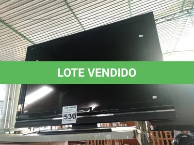 LOTE 530 - 01 TV SONY TELA DE CRISTAL LÍQUIDO 40” POL. (NO ESTADO) ATENÇÃO! FAZER A VISITAÇÃO ANTES DE ARREMATAR, NÃO SABEMOS SE FUNCIONA. LEILÃO NÃO TEM GARANTIA E NEM DEVOLUÇÃO, SUJEITO A POSSÍVEIS AVARIAS VISÍVEIS/OCULTAS E/OU AUSÊNCIA DE COMPONENTES.