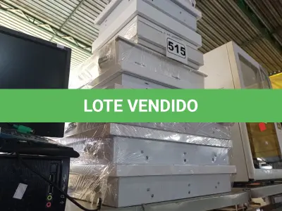 LOTE 515 - 01 LOTE COM VÁRIAS LUMINÁRIAS MARCAS E MODELOS DIVERSOS. (NO ESTADO) ATENÇÃO! FAZER A VISITAÇÃO ANTES DE ARREMATAR, NÃO SABEMOS SE FUNCIONA. LEILÃO NÃO TEM GARANTIA E NEM DEVOLUÇÃO, SUJEITO A POSSÍVEIS AVARIAS VISÍVEIS/OCULTAS E/OU AUSÊNCIA DE COMPONENTES.