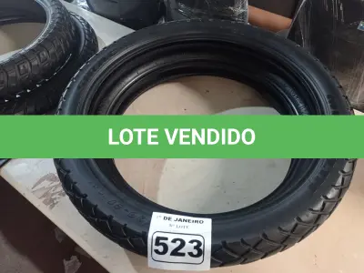 LOTE 523 - 02 PNEUS DE MOTO 90/90/21, 110/80/19. (NO ESTADO) ATENÇÃO! FAZER A VISITAÇÃO ANTES DE ARREMATAR, NÃO SABEMOS SE FUNCIONA. LEILÃO NÃO TEM GARANTIA E NEM DEVOLUÇÃO, SUJEITO A POSSÍVEIS AVARIAS VISÍVEIS/OCULTAS E/OU AUSÊNCIA DE COMPONENTES.