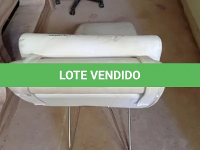 LOTE 489 - 01 DIVÃ. (NO ESTADO) ATENÇÃO! FAZER A VISITAÇÃO ANTES DE ARREMATAR, NÃO SABEMOS SE FUNCIONA. LEILÃO NÃO TEM GARANTIA E NEM DEVOLUÇÃO, SUJEITO A POSSÍVEIS AVARIAS VISÍVEIS/OCULTAS E/OU AUSÊNCIA DE COMPONENTES.
