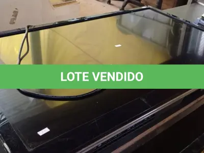 LOTE 505 - 01 TV LG 42” POL. (NO ESTADO) ATENÇÃO! FAZER A VISITAÇÃO ANTES DE ARREMATAR, NÃO SABEMOS SE FUNCIONA. LEILÃO NÃO TEM GARANTIA E NEM DEVOLUÇÃO, SUJEITO A POSSÍVEIS AVARIAS VISÍVEIS/OCULTAS E/OU AUSÊNCIA DE COMPONENTES.