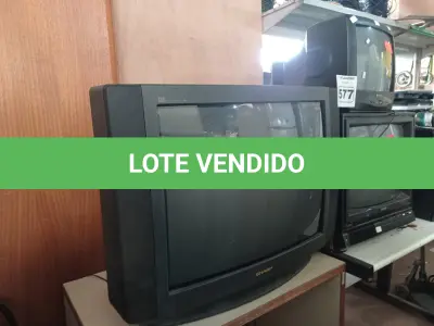 LOTE 577 - 03 TV’S DE TUBO MARCAS E MODELOS DIVERSOS. (NO ESTADO) ATENÇÃO! FAZER A VISITAÇÃO ANTES DE ARREMATAR, NÃO SABEMOS SE FUNCIONA. LEILÃO NÃO TEM GARANTIA E NEM DEVOLUÇÃO, SUJEITO A POSSÍVEIS AVARIAS VISÍVEIS/OCULTAS E/OU AUSÊNCIA DE COMPONENTES.
