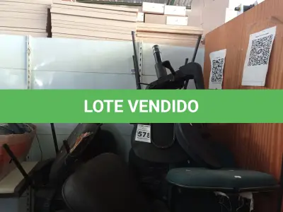 LOTE 578 - 01 LOTE COM VÁRIAS CADEIRA DE ESCRITÓRIO MARCAS E MODELOS DIVERSOS. (NO ESTADO) ATENÇÃO! FAZER A VISITAÇÃO ANTES DE ARREMATAR, NÃO SABEMOS SE FUNCIONA. LEILÃO NÃO TEM GARANTIA E NEM DEVOLUÇÃO, SUJEITO A POSSÍVEIS AVARIAS VISÍVEIS/OCULTAS E/OU AUSÊNCIA DE COMPONENTES.