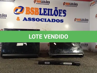LOTE 550 - 02 NOTEBOOK’S MARCAS E MODELOS DIVERSOS. (NO ESTADO) ATENÇÃO! FAZER A VISITAÇÃO ANTES DE ARREMATAR, NÃO SABEMOS SE FUNCIONA. LEILÃO NÃO TEM GARANTIA E NEM DEVOLUÇÃO, SUJEITO A POSSÍVEIS AVARIAS VISÍVEIS/OCULTAS E/OU AUSÊNCIA DE COMPONENTES.