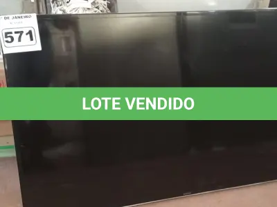 LOTE 571 - 01 TV SAMSUNG 50” POL. (NO ESTADO) ATENÇÃO! FAZER A VISITAÇÃO ANTES DE ARREMATAR, NÃO SABEMOS SE FUNCIONA. LEILÃO NÃO TEM GARANTIA E NEM DEVOLUÇÃO, SUJEITO A POSSÍVEIS AVARIAS VISÍVEIS/OCULTAS E/OU AUSÊNCIA DE COMPONENTES.