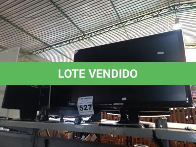 LOTE 527 - 08 MONITORES MARCAS E MODELOS DIVERSOS. (NO ESTADO) ATENÇÃO! FAZER A VISITAÇÃO ANTES DE ARREMATAR, NÃO SABEMOS SE FUNCIONA. LEILÃO NÃO TEM GARANTIA E NEM DEVOLUÇÃO, SUJEITO A POSSÍVEIS AVARIAS VISÍVEIS/OCULTAS E/OU AUSÊNCIA DE COMPONENTES.