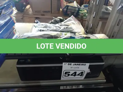 LOTE 544 - 01 CPU, 01 TECLADO E 01 MOUSE. (NO ESTADO) ATENÇÃO! FAZER A VISITAÇÃO ANTES DE ARREMATAR, NÃO SABEMOS SE FUNCIONA. LEILÃO NÃO TEM GARANTIA E NEM DEVOLUÇÃO, SUJEITO A POSSÍVEIS AVARIAS VISÍVEIS/OCULTAS E/OU AUSÊNCIA DE COMPONENTES.