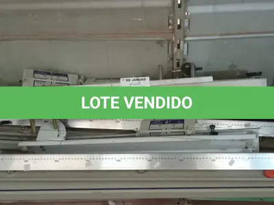 LOTE 574 - 01 LOTE COM VÁRIOS APARELHOS DIDÁTICOS DE MEDIÇÃO (NO ESTADO) ATENÇÃO! FAZER A VISITAÇÃO ANTES DE ARREMATAR, NÃO SABEMOS SE FUNCIONA. LEILÃO NÃO TEM GARANTIA E NEM DEVOLUÇÃO, SUJEITO A POSSÍVEIS AVARIAS VISÍVEIS/OCULTAS E/OU AUSÊNCIA DE COMPONENTES.