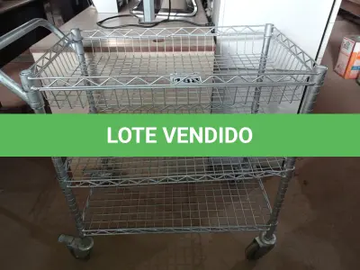 LOTE 188 - 01 CARRINHO PARA TRANSPORTE DE UTENSILIOS COM TRES DIVISOES. (NO ESTADO) ATENÇÃO! FAZER A VISITAÇÃO ANTES DE ARREMATAR, NÃO SABEMOS SE FUNCIONA. LEILÃO NÃO TEM GARANTIA E NEM DEVOLUÇÃO, SUJEITO A POSSÍVEIS AVARIAS VISÍVEIS/OCULTAS E/OU AUSÊNCIA DE COMPONENTES.