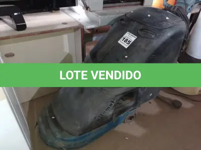 LOTE 185 - 01 MAQUINA DE LAVAR PISOS INDUSTRIAL. (NO ESTADO) ATENÇÃO! FAZER A VISITAÇÃO ANTES DE ARREMATAR, NÃO SABEMOS SE FUNCIONA. LEILÃO NÃO TEM GARANTIA E NEM DEVOLUÇÃO, SUJEITO A POSSÍVEIS AVARIAS VISÍVEIS/OCULTAS E/OU AUSÊNCIA DE COMPONENTES.