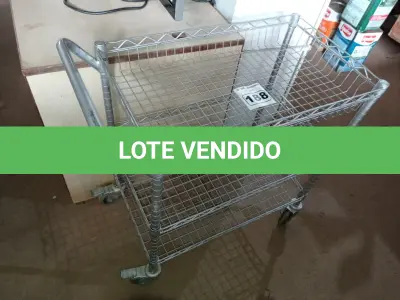 LOTE 188 - 01 CARRINHO PARA TRANSPORTE DE UTENSILIOS COM TRES DIVISOES. (NO ESTADO) ATENÇÃO! FAZER A VISITAÇÃO ANTES DE ARREMATAR, NÃO SABEMOS SE FUNCIONA. LEILÃO NÃO TEM GARANTIA E NEM DEVOLUÇÃO, SUJEITO A POSSÍVEIS AVARIAS VISÍVEIS/OCULTAS E/OU AUSÊNCIA DE COMPONENTES.