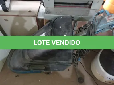 LOTE 185 - 01 MAQUINA DE LAVAR PISOS INDUSTRIAL. (NO ESTADO) ATENÇÃO! FAZER A VISITAÇÃO ANTES DE ARREMATAR, NÃO SABEMOS SE FUNCIONA. LEILÃO NÃO TEM GARANTIA E NEM DEVOLUÇÃO, SUJEITO A POSSÍVEIS AVARIAS VISÍVEIS/OCULTAS E/OU AUSÊNCIA DE COMPONENTES.