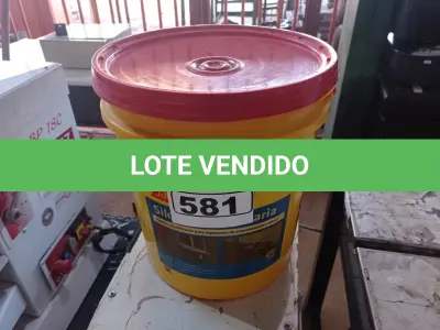 LOTE 581 - 01 BALDE DE SIKANOL ALVENARIA, ADITIVO PLASTIFICANTE PARA ARGAMASSA DE ASSENTAMENTO E REBOCO 18L. (NO ESTADO) ATENÇÃO! FAZER A VISITAÇÃO ANTES DE ARREMATAR, NÃO SABEMOS SE FUNCIONA. LEILÃO NÃO TEM GARANTIA E NEM DEVOLUÇÃO, SUJEITO A POSSÍVEIS AVARIAS VISÍVEIS/OCULTAS E/OU AUSÊNCIA DE COMPONENTES.