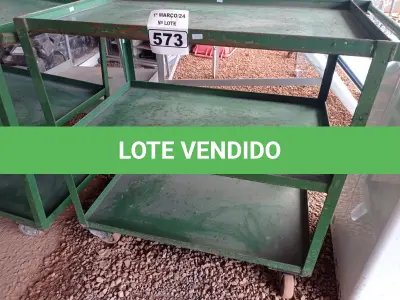 LOTE 573 - 01 CARRINHO DE FERRO COM RODINHAS E 03 BANDEJAS. (NO ESTADO) ATENÇÃO! FAZER A VISITAÇÃO ANTES DE ARREMATAR, NÃO SABEMOS SE FUNCIONA. LEILÃO NÃO TEM GARANTIA E NEM DEVOLUÇÃO, SUJEITO A POSSÍVEIS AVARIAS VISÍVEIS/OCULTAS E/OU AUSÊNCIA DE COMPONENTES.