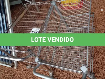 LOTE 578 - 02 CARRINHOS PARA TRANSPORTE DE ALIMENTOS. (NO ESTADO) ATENÇÃO! FAZER A VISITAÇÃO ANTES DE ARREMATAR, NÃO SABEMOS SE FUNCIONA. LEILÃO NÃO TEM GARANTIA E NEM DEVOLUÇÃO, SUJEITO A POSSÍVEIS AVARIAS VISÍVEIS/OCULTAS E/OU AUSÊNCIA DE COMPONENTES.