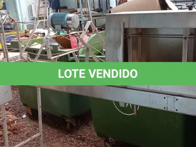 LOTE 343 - 01 ENVADADORA DE BEBIDAS. (NO ESTADO) ATENÇÃO! FAZER A VISITAÇÃO ANTES DE ARREMATAR, NÃO SABEMOS SE FUNCIONA. LEILÃO NÃO TEM GARANTIA E NEM DEVOLUÇÃO, SUJEITO A POSSÍVEIS AVARIAS VISÍVEIS/OCULTAS E/OU AUSÊNCIA DE COMPONENTES.