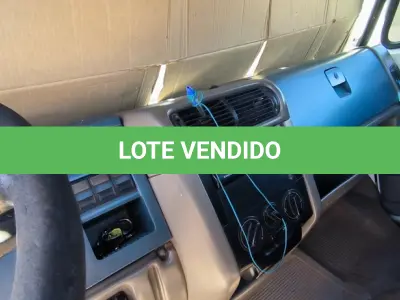 LOTE 112 - 01 CAMINHÃO VOLKSWAGEM VW/8-150 DELIVERY ANO 2006/2007 4 TONELADAS NA COR BRANCA PLACA JXX 5X7X (NO ESTADO)