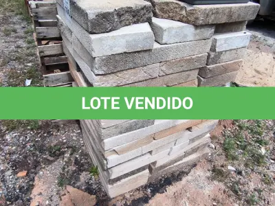 LOTE 100 - 01 LOTE COM PEDRA PUME TAMANHOS DIVERSOS (NO ESTADO)