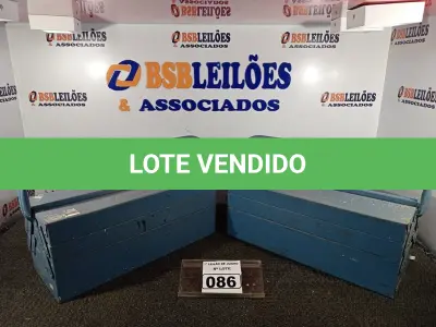 LOTE 086 - 02 MALETAS DE FERRAMENTAS VAZIAS. (NO ESTADO) ATENÇÃO! FAZER A VISITAÇÃO ANTES DE ARREMATAR, NÃO SABEMOS SE FUNCIONA. LEILÃO NÃO TEM GARANTIA E NEM DEVOLUÇÃO, SUJEITO A POSSÍVEIS AVARIAS VISÍVEIS/OCULTAS E/OU AUSÊNCIA DE COMPONENTES.