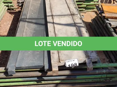 LOTE 198 - 10 PEÇAS ANDAIMES DE 1 X 1,50M COM 04 PLATAFORMA DE 1,50M. (NO ESTADO, NÃO SABEMOS SE FUNCIONA. LEILÃO NÃO TEM GARANTIA E NEM DEVOLUÇÃO, SUJEITO A POSSÍVEIS AVARIAS VISÍVEIS/OCULTAS E/OU AUSÊNCIA DE COMPONENTES)