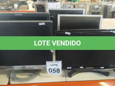 LOTE 058 - 01 LOTE COM VÁRIOS MONITORES LCD MARCAS E MODELOS DIVERSOS. (NO ESTADO) ATENÇÃO! FAZER A VISITAÇÃO ANTES DE ARREMATAR, NÃO SABEMOS SE FUNCIONA, LEILÃO NÃO TEM GARANTIA E NEM DEVOLUÇÃO, SUJEITO A POSSÍVEIS AVARIAS VISÍVEIS/OCULTAS E/OU AUSÊNCIA DE COMPONENTES.