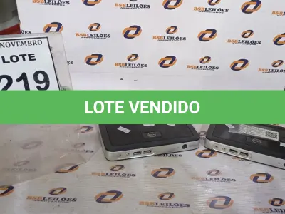 LOTE 219 - 02 MINIS CPU MARCA DELL. (NO ESTADO) ATENÇÃO! FAZER A VISITAÇÃO ANTES DE ARREMATAR, NÃO SABEMOS SE FUNCIONA, LEILÃO NÃO TEM GARANTIA E NEM DEVOLUÇÃO, SUJEITO A POSSÍVEIS AVARIAS VISÍVEIS/OCULTAS E/OU AUSÊNCIA DE COMPONENTES.