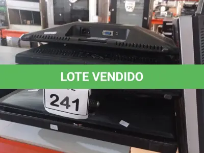 LOTE 241 - 08 MONITORES LCD DE MARCAS E MODELOS DIVERSOS. (NO ESTADO) ATENÇÃO! FAZER A VISITAÇÃO ANTES DE ARREMATAR, NÃO SABEMOS SE FUNCIONA. LEILÃO NÃO TEM GARANTIA E NEM DEVOLUÇÃO, SUJEITO A POSSÍVEIS AVARIAS VISÍVEIS/OCULTAS E/OU AUSÊNCIA DE COMPONENTES.