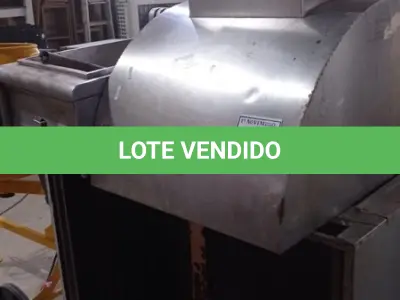 LOTE 365 - 01 COIFA EM INOX, 01 SUCATA DE FOGÃO INDUSTRIAL E 01 FRITADEIRA EM INIX. (NO ESTADO) ATENÇÃO! FAZER A VISITAÇÃO ANTES DE ARREMATAR, NÃO SABEMOS SE FUNCIONA, LEILÃO NÃO TEM GARANTIA E NEM DEVOLUÇÃO, SUJEITO A POSSÍVEIS AVARIAS VISÍVEIS/OCULTAS E/OU AUSÊNCIA DE COMPONENTES.