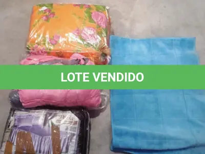 LOTE 404 - 01 LOTE COM DIVERSOS ITENS 03 LIQUIDIFICADORES NOVOS, ROUPAS DE CAMA NOVAS TAPETE NOVO 30 FRIGIDEIRAS NOVAS, ALMOFADAS PRA CADEIRAS CARRINHO DE COMPRAS PANELAS, CENTRÍFUGA DE FRUTAS RELÓGIOS. (NO ESTADO) ATENÇÃO! FAZER A VISITAÇÃO ANTES DE ARREMATAR, NÃO SABEMOS SE FUNCIONA, LEILÃO NÃO TEM GARANTIA E NEM DEVOLUÇÃO, SUJEITO A POSSÍVEIS AVARIAS VISÍVEIS/OCULTAS E/OU AUSÊNCIA DE COMPONENTES.