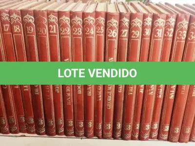 LOTE 491 - 01 BIBLIOTECA DE HISTÓRIA - GRANDES PERSONAGENS DE TODOS OS TEMPOS - 40 VOLUMES. (NO ESTADO) ATENÇÃO! FAZER A VISITAÇÃO ANTES DE ARREMATAR, NÃO SABEMOS SE FUNCIONA, LEILÃO NÃO TEM GARANTIA E NEM DEVOLUÇÃO, SUJEITO A POSSÍVEIS AVARIAS VISÍVEIS/OCULTAS E/OU AUSÊNCIA DE COMPONENTES.