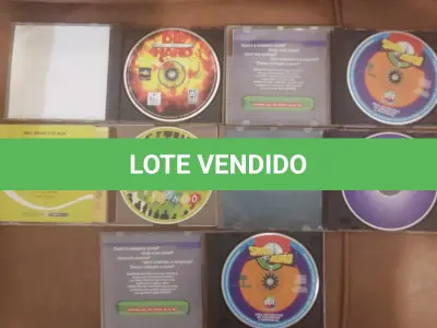LOTE 471 - 01 COLEÇÃO CDS DE JOGOS PARA PC ANTIGOS. (NO ESTADO) ATENÇÃO! FAZER A VISITAÇÃO ANTES DE ARREMATAR, NÃO SABEMOS SE FUNCIONA, LEILÃO NÃO TEM GARANTIA E NEM DEVOLUÇÃO, SUJEITO A POSSÍVEIS AVARIAS VISÍVEIS/OCULTAS E/OU AUSÊNCIA DE COMPONENTES.