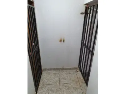 LOTE 001 - 01 - PRÉDIO NA RUA 17 CHÁCARA 439 LOTE 3A, 01 PRÉDIO COM TERRENO DE 74,35 M2, 02 APARTAMENTO DE 1 QUARTO, SALA COM COZINHA AMERICANA E 01 BANHEIRO, CADA APARTAMENTO POSSUI 72,00 M2, 01 LOJA COMERCIAL COM 01 BANHEIRO E ÁREA DE 69,00 M2 (CESSÃO DE DIREITO) (NO ESTADO) AGENDAR VISTORIA (61-98153-0503)
