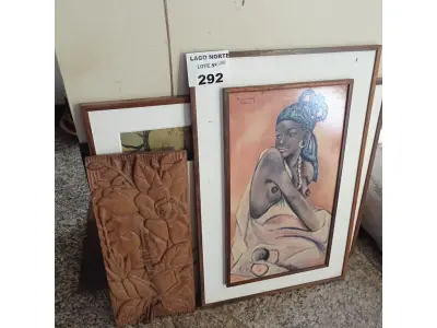 LOTE 292 - 05 QUADROS DECORATIVOS E 01 QUADRO ENTALHADO EM MADEIRA (NO ESTADO, NÃO SABEMOS SE FUNCIONA. LEILÃO NÃO TEM GARANTIA E NEM DEVOLUÇÃO).