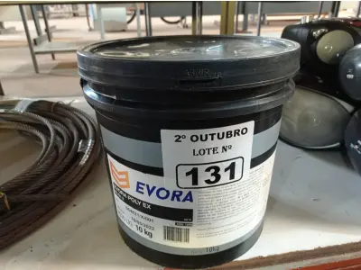LOTE 131 - 01 BALDE DE GRAXA EVORA POLY EX NLGI:2 10KG. (NO ESTADO) ATENÇÃO! FAZER A VISITAÇÃO ANTES DE ARREMATAR, NÃO SABEMOS SE FUNCIONA. LEILÃO NÃO TEM GARANTIA E NEM DEVOLUÇÃO, SUJEITO A POSSÍVEIS AVARIAS VISÍVEIS/OCULTAS E/OU AUSÊNCIA DE COMPONENTES.