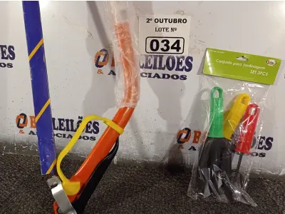 LOTE 034 - 01 CONJUNTO PARA JARDINAGEM E 01 ARCO DE SERRA 20”. (NO ESTADO) ATENÇÃO! FAZER A VISITAÇÃO ANTES DE ARREMATAR, NÃO SABEMOS SE FUNCIONA. LEILÃO NÃO TEM GARANTIA E NEM DEVOLUÇÃO, SUJEITO A POSSÍVEIS AVARIAS VISÍVEIS/OCULTAS E/OU AUSÊNCIA DE COMPONENTES.