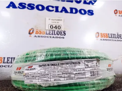 LOTE 040 - 01 ROLO DE CABO FLEXÍVEL 100M 10MM NA COR VERDE. (NO ESTADO) ATENÇÃO! FAZER A VISITAÇÃO ANTES DE ARREMATAR, NÃO SABEMOS SE FUNCIONA. LEILÃO NÃO TEM GARANTIA E NEM DEVOLUÇÃO, SUJEITO A POSSÍVEIS AVARIAS VISÍVEIS/OCULTAS E/OU AUSÊNCIA DE COMPONENTES.