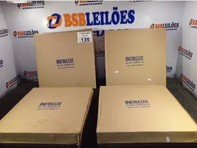 LOTE 135 - 03 PLAFONS DE SOBREPOR 40X30 INCOLUSTRE. (NO ESTADO) ATENÇÃO! FAZER A VISITAÇÃO ANTES DE ARREMATAR, NÃO SABEMOS SE FUNCIONA. LEILÃO NÃO TEM GARANTIA E NEM DEVOLUÇÃO, SUJEITO A POSSÍVEIS AVARIAS VISÍVEIS/OCULTAS E/OU AUSÊNCIA DE COMPONENTES.