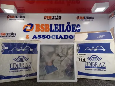 LOTE 114 - 02 PLAFONS 117 BRANCO MARCAS EDIBRAZ. (NO ESTADO) ATENÇÃO! FAZER A VISITAÇÃO ANTES DE ARREMATAR, NÃO SABEMOS SE FUNCIONA. LEILÃO NÃO TEM GARANTIA E NEM DEVOLUÇÃO, SUJEITO A POSSÍVEIS AVARIAS VISÍVEIS/OCULTAS E/OU AUSÊNCIA DE COMPONENTES.