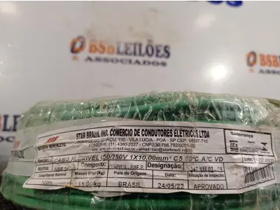 LOTE 080 - 01 ROLO DE CABO FLEXÍVEL 100M 10MM NA COR VERDE. (NO ESTADO) ATENÇÃO! FAZER A VISITAÇÃO ANTES DE ARREMATAR, NÃO SABEMOS SE FUNCIONA. LEILÃO NÃO TEM GARANTIA E NEM DEVOLUÇÃO, SUJEITO A POSSÍVEIS AVARIAS VISÍVEIS/OCULTAS E/OU AUSÊNCIA DE COMPONENTES.