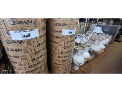 LOTE 049 - 02 FORMAS EM PAPELÃO PARA COLUNAS (NO ESTADO, NÃO SABEMOS SE FUNCIONA. LEILÃO NÃO TEM GARANTIA E NEM DEVOLUÇÃO).