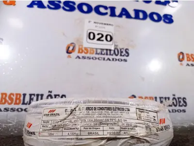 LOTE 020 - 01 ROLO DE CABO FLEXÍVEL 100M 1X4MM NA COR BRANCA(NOVO). (NO ESTADO) ATENÇÃO! FAZER A VISITAÇÃO ANTES DE ARREMATAR, NÃO SABEMOS SE FUNCIONA. LEILÃO NÃO TEM GARANTIA E NEM DEVOLUÇÃO, SUJEITO A POSSÍVEIS AVARIAS VISÍVEIS/OCULTAS E/OU AUSÊNCIA DE COMPONENTES.