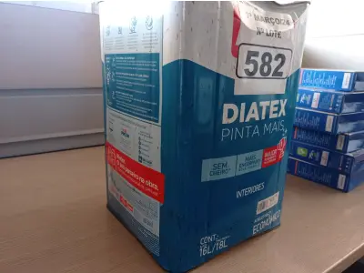 LOTE 582 - 01 LATA DE TINTA IQUINE DIATEX PINTA MAIS 18L FOSCO BASE “P”. (NO ESTADO) ATENÇÃO! FAZER A VISITAÇÃO ANTES DE ARREMATAR, NÃO SABEMOS SE FUNCIONA. LEILÃO NÃO TEM GARANTIA E NEM DEVOLUÇÃO, SUJEITO A POSSÍVEIS AVARIAS VISÍVEIS/OCULTAS E/OU AUSÊNCIA DE COMPONENTES.