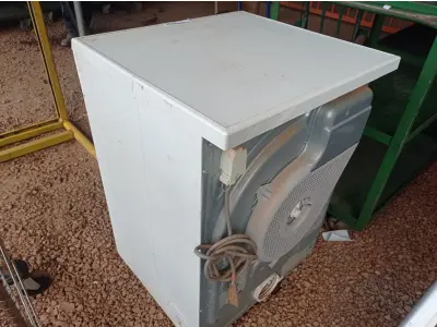 LOTE 574 - 01 SECADORA DE ROUPAS MARCA ELECTROLUX COM AVARIAS. (NO ESTADO) ATENÇÃO! FAZER A VISITAÇÃO ANTES DE ARREMATAR, NÃO SABEMOS SE FUNCIONA. LEILÃO NÃO TEM GARANTIA E NEM DEVOLUÇÃO, SUJEITO A POSSÍVEIS AVARIAS VISÍVEIS/OCULTAS E/OU AUSÊNCIA DE COMPONENTES.