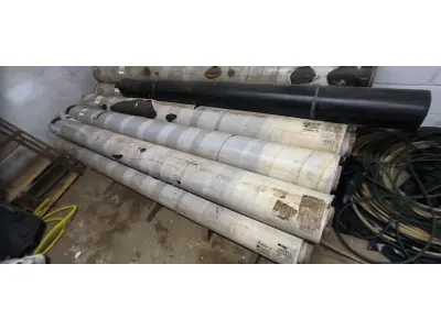 LOTE 121 - 02 ROLOS DE MANTAS REINFORCE MADE USA 3,00M X 10,00MPOLIOLEFINAS TERMOPLASTICA FLEXIVEL (NO ESTADO)