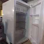 LOTE 387 - 01 FRIGOBAR MARCA MIDEA 220V. (NO ESTADO) ATENÇÃO! FAZER A VISITAÇÃO ANTES DE ARREMATAR, NÃO SABEMOS SE FUNCIONA. LEILÃO NÃO TEM GARANTIA E NEM DEVOLUÇÃO, SUJEITO A POSSÍVEIS AVARIAS VISÍVEIS/OCULTAS E/OU AUSÊNCIA DE COMPONENTES.